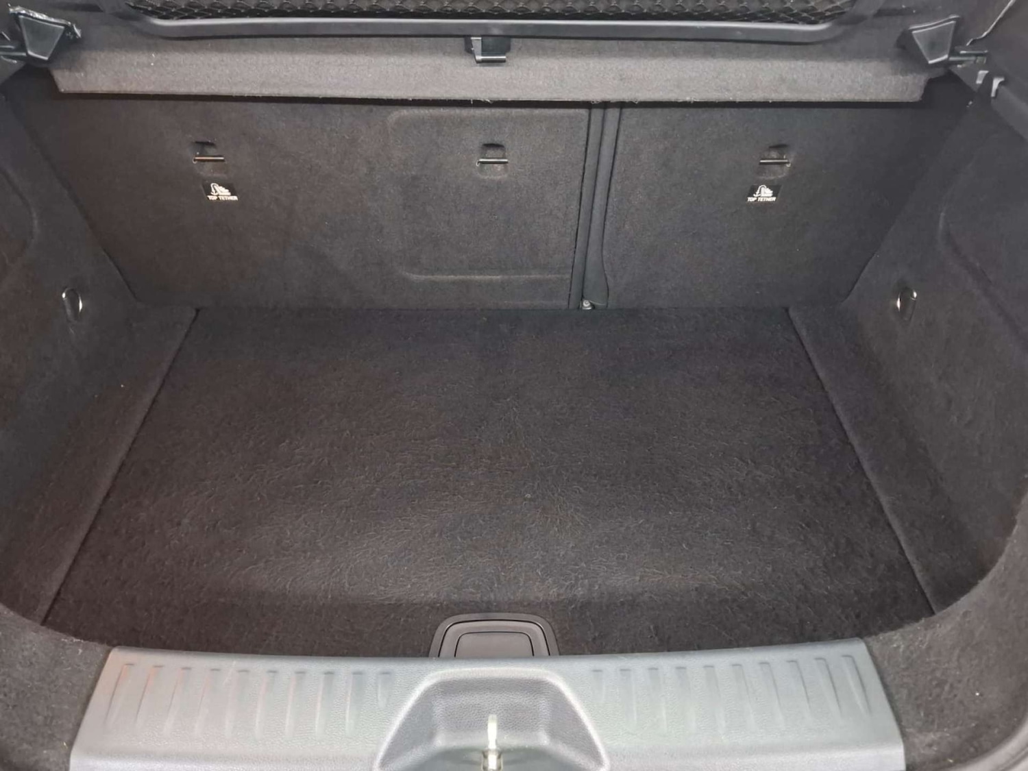 Used Mercedes-Benz A-Class 2015 for sale - 76921385: Photo 30