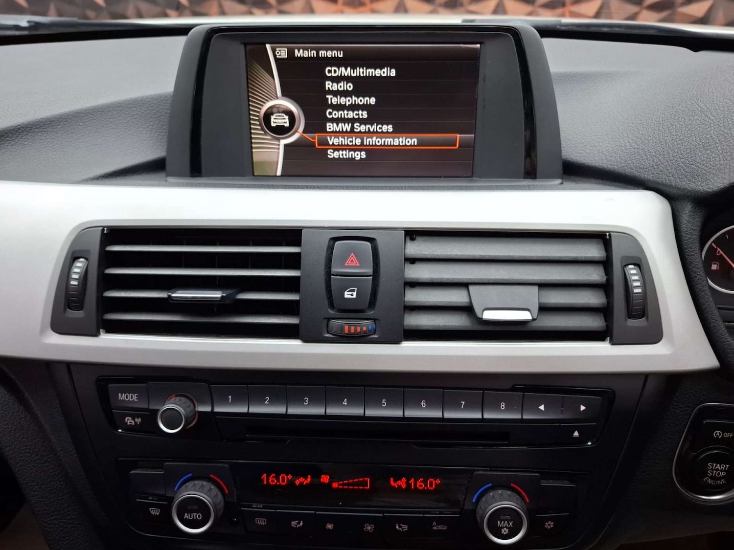 Used BMW 3 Series 2012 for sale - 77151169: Photo 17