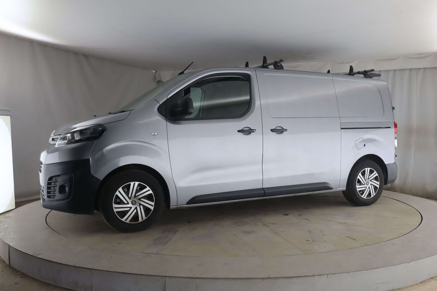 Used Citroen Dispatch 2021 for sale - 77638077: Photo 4