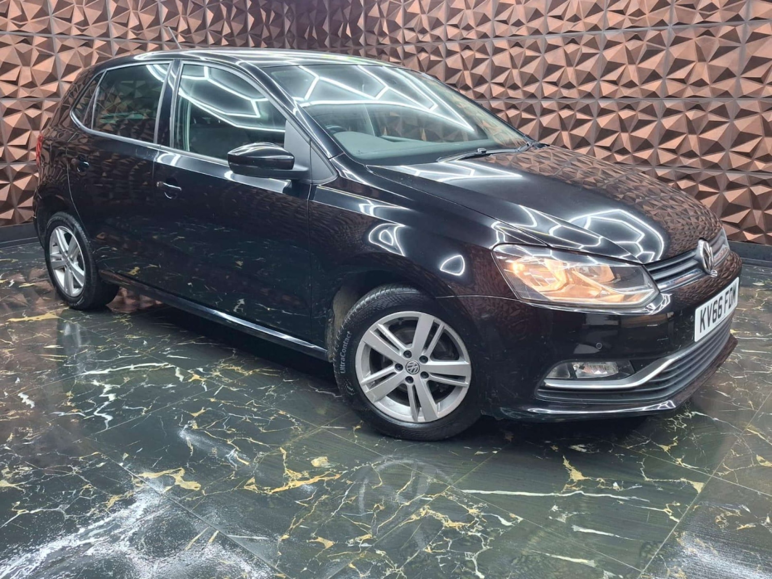 Used Volkswagen Polo 2016 for sale - 76921419: Photo 2