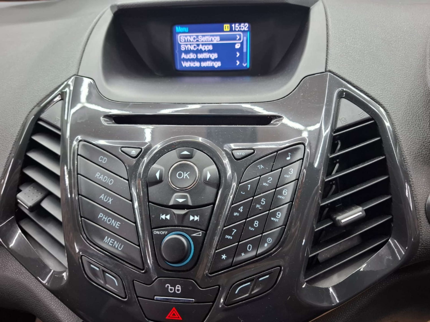 Used Ford Ecosport 2016 for sale - 76921423: Photo 24