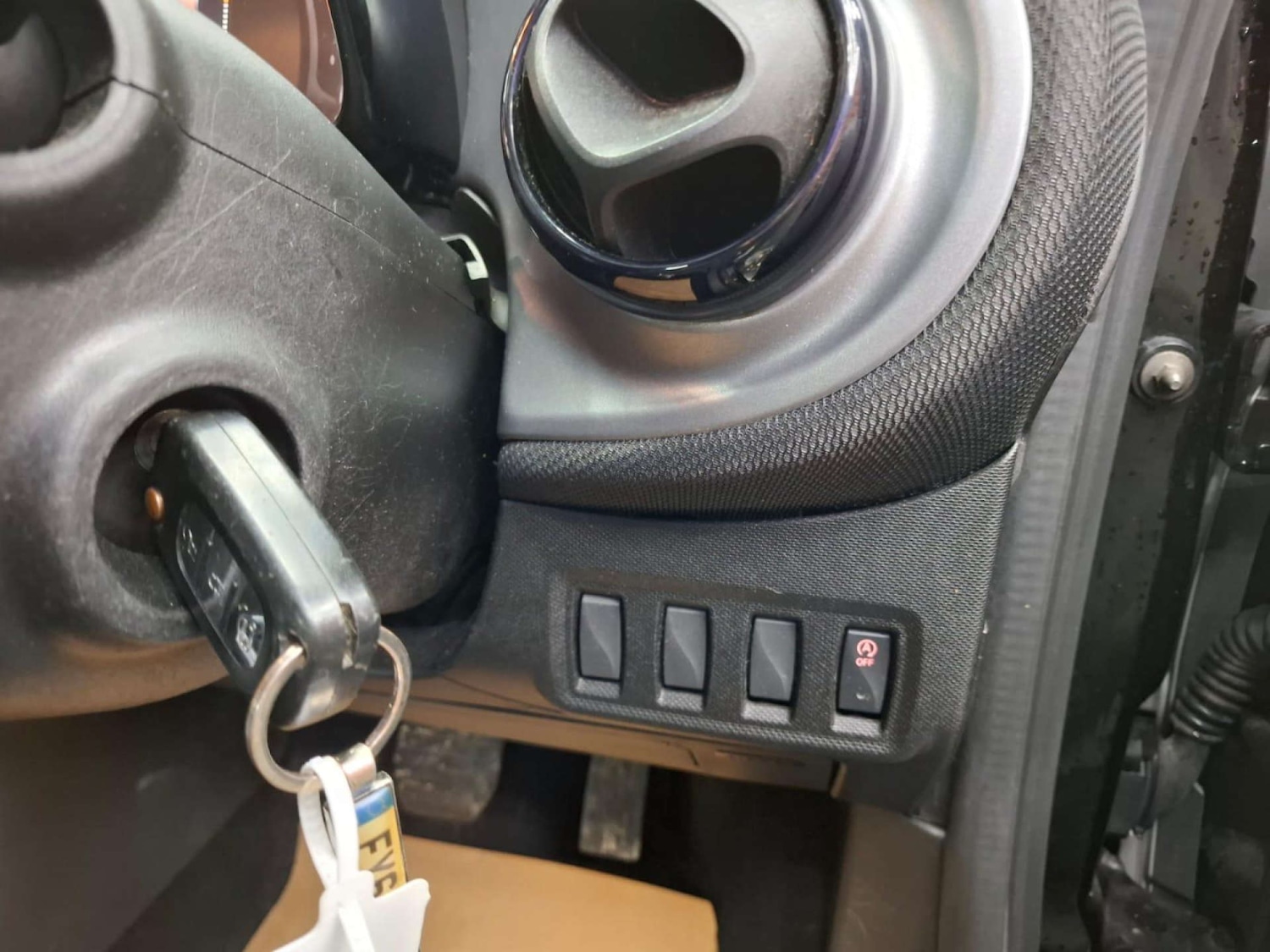 Used smart fortwo 2017 for sale - 77151210: Photo 28