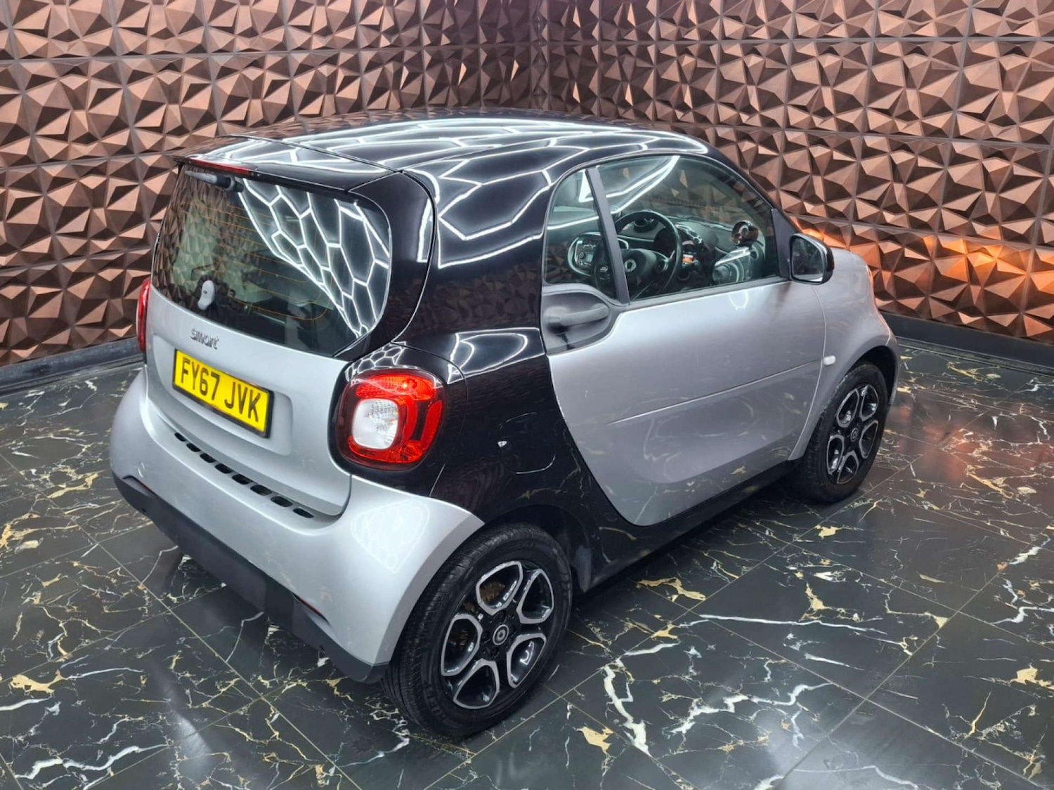 Used smart fortwo 2017 for sale - 77151210: Photo 31