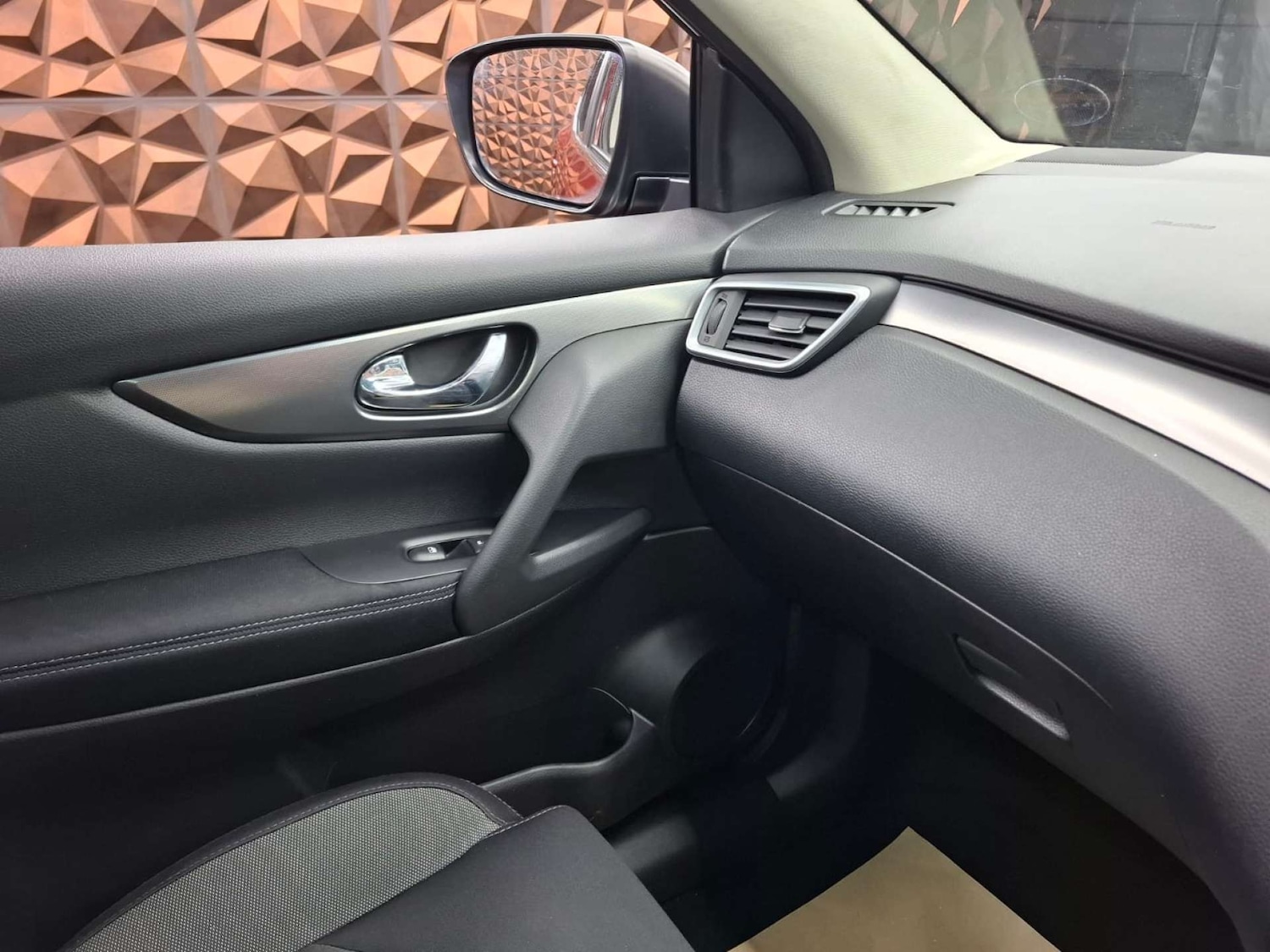 Used Nissan Qashqai 2017 for sale - 77187814: Photo 10