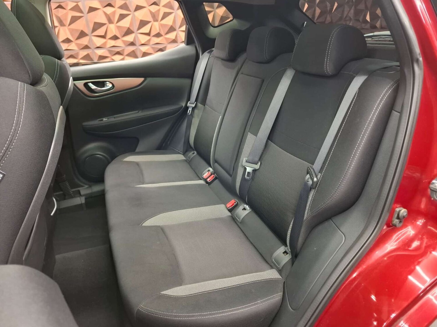 Used Nissan Qashqai 2017 for sale - 77187814: Photo 15