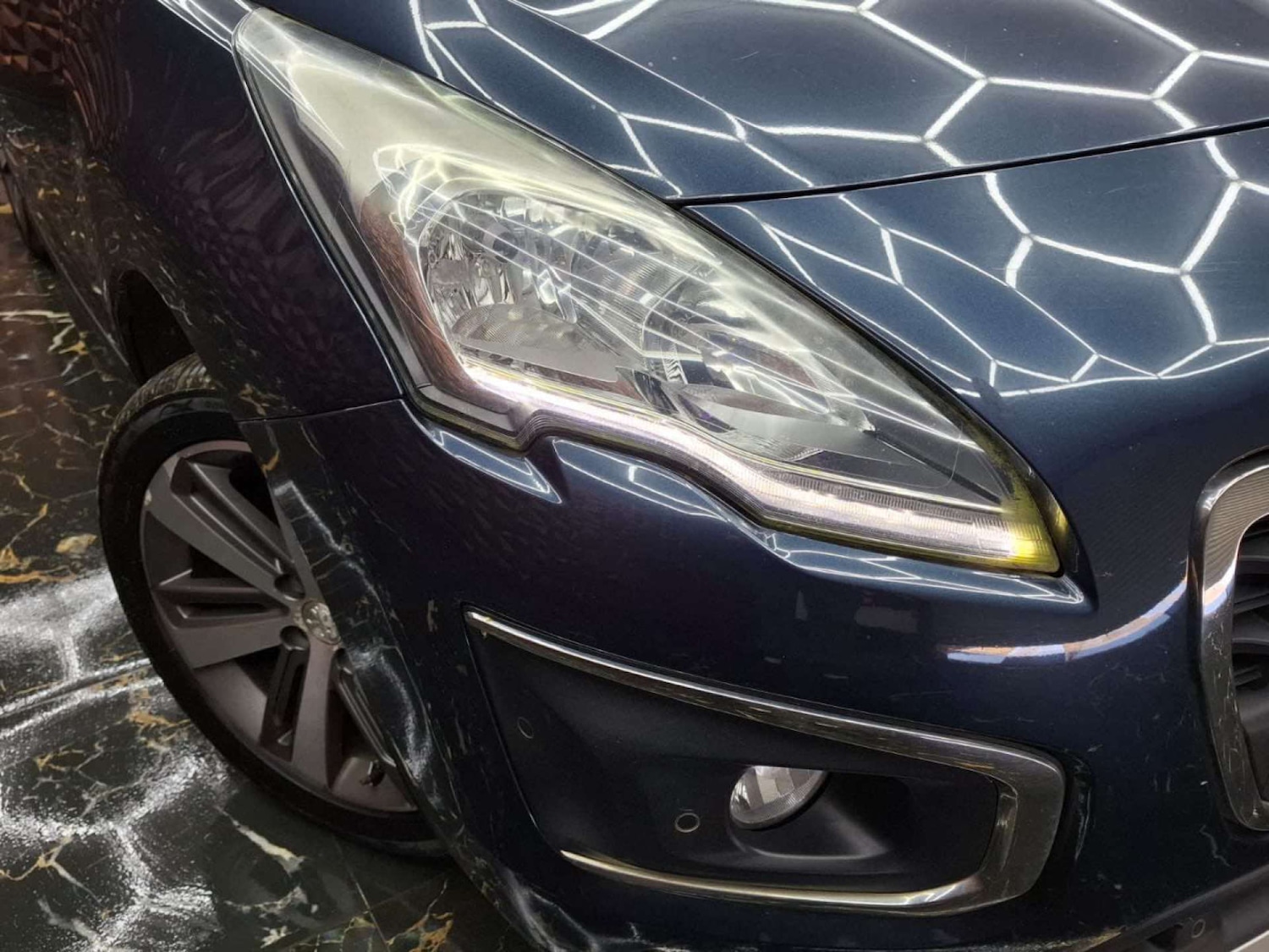 Used Peugeot 3008 2015 for sale - 77151328: Photo 11