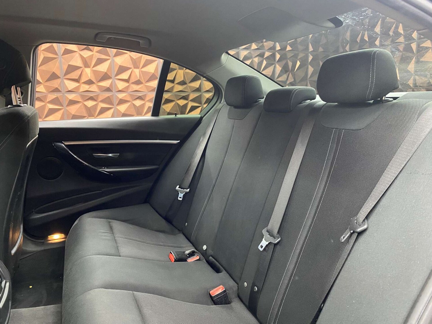 Used BMW 3 Series 2017 for sale - 77575824: Photo 14