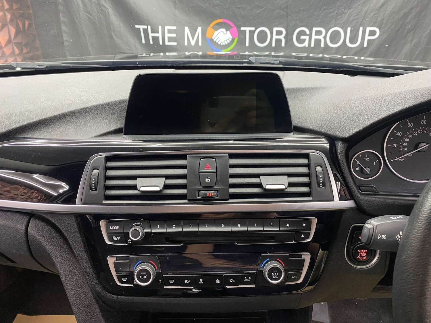 Used BMW 3 Series 2017 for sale - 77575824: Photo 19