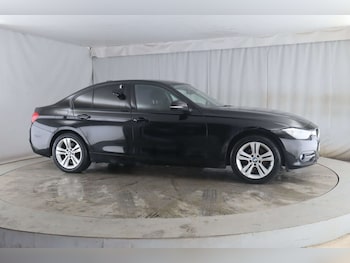 Used BMW 3 Series 2017 for sale - 77575824: Photo