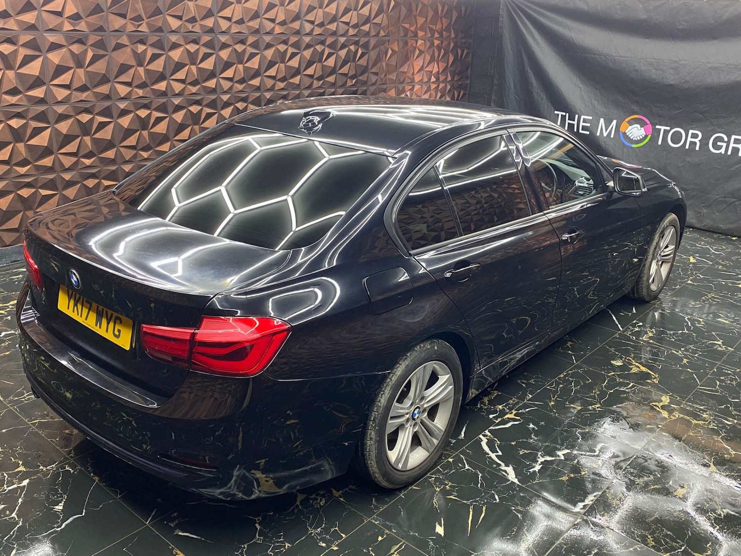 Used BMW 3 Series 2017 for sale - 77575824: Photo 22