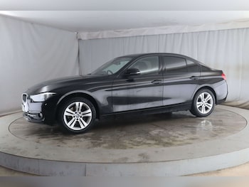 Used BMW 3 Series 2017 for sale - 77575824: Photo