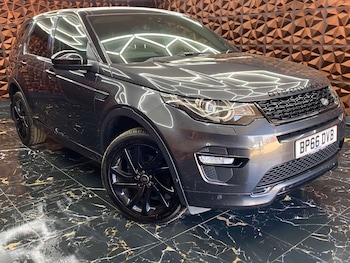 Used Land Rover Discovery Sport 2016 for sale - 79583659: Photo