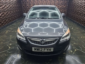 Used Vauxhall Astra 2012 for sale - 77494180: Photo