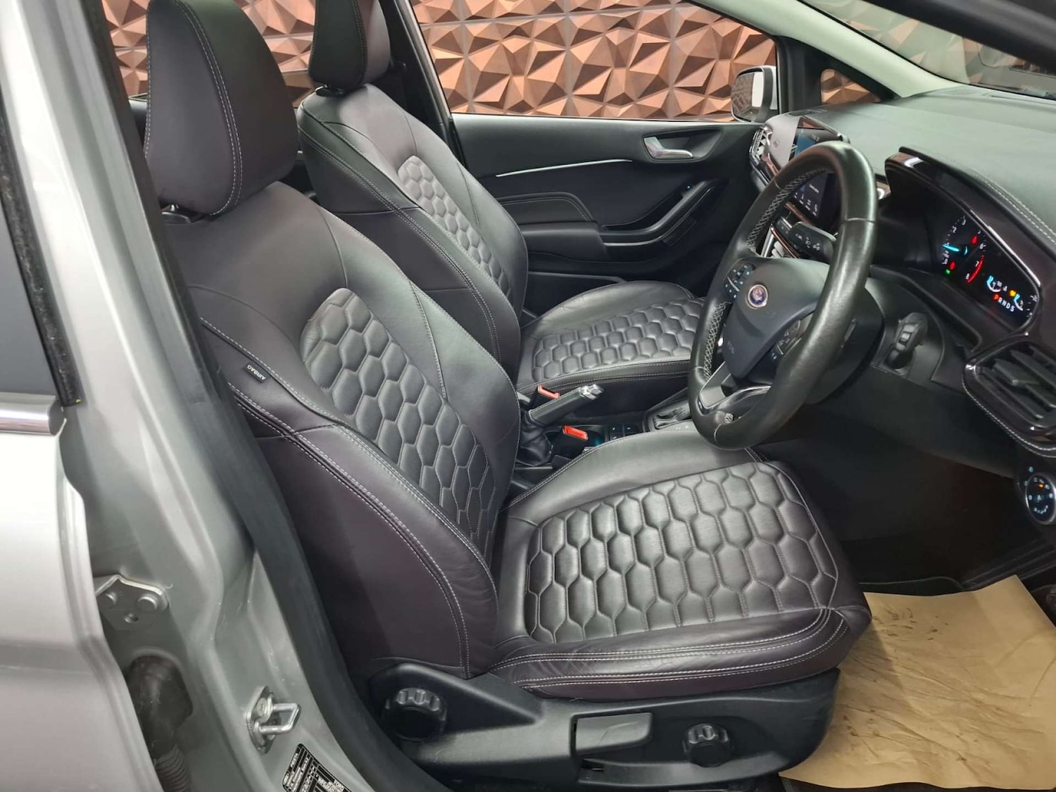 Used Ford Fiesta 2018 for sale - 76921324: Photo 22