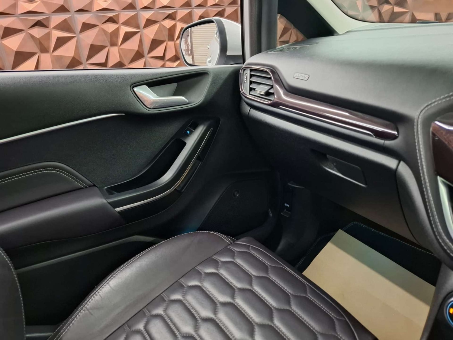 Used Ford Fiesta 2018 for sale - 76921324: Photo 28