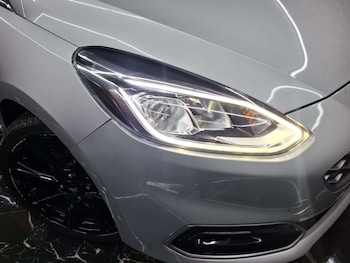 Used Ford Fiesta 2018 for sale - 76921324: Photo