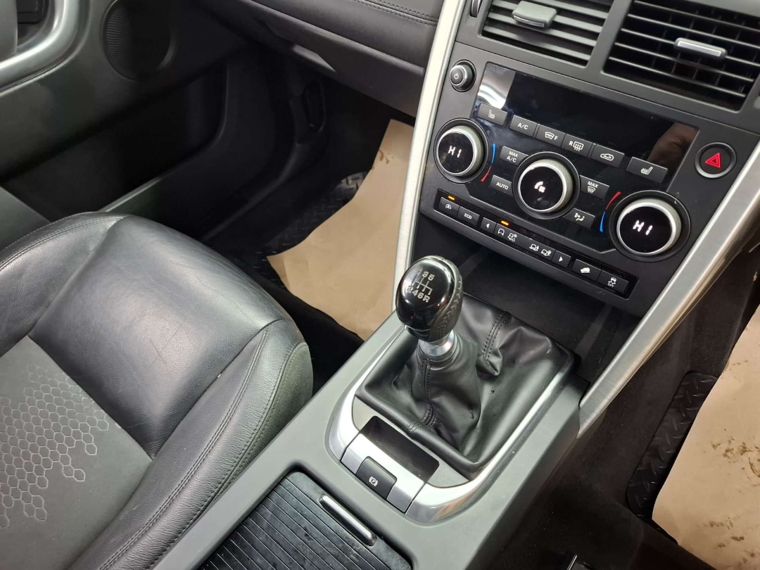 Used Land Rover Discovery Sport 2016 for sale - 77151155: Photo 18