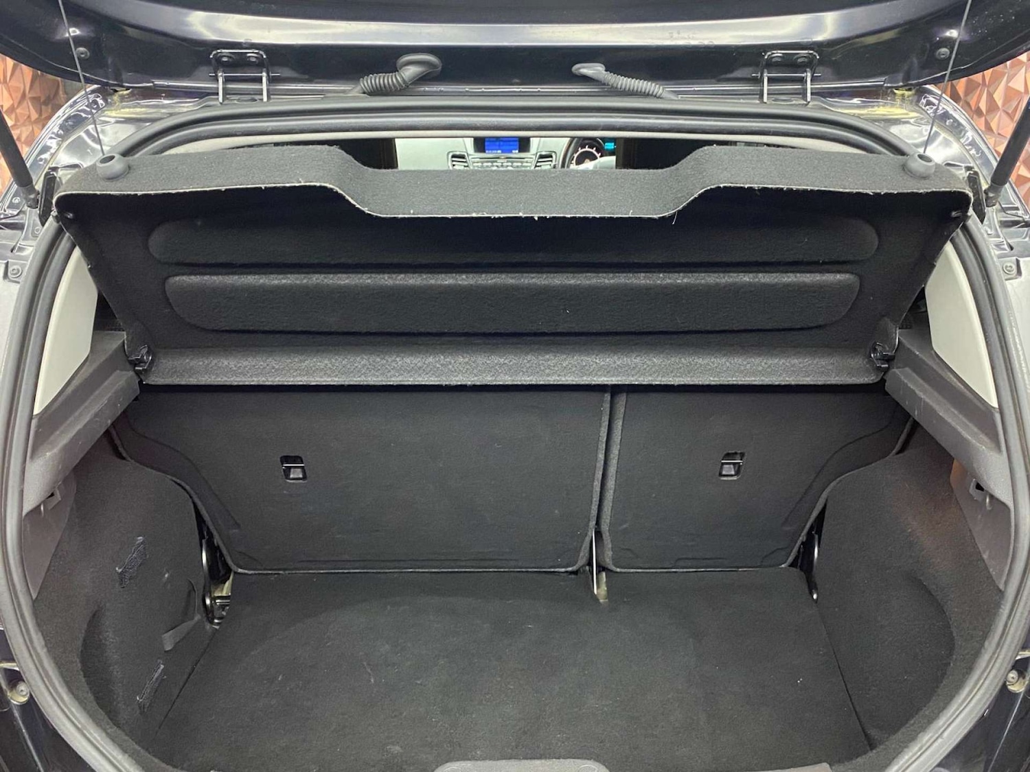 Used Ford Fiesta 2017 for sale - 77575822: Photo 27