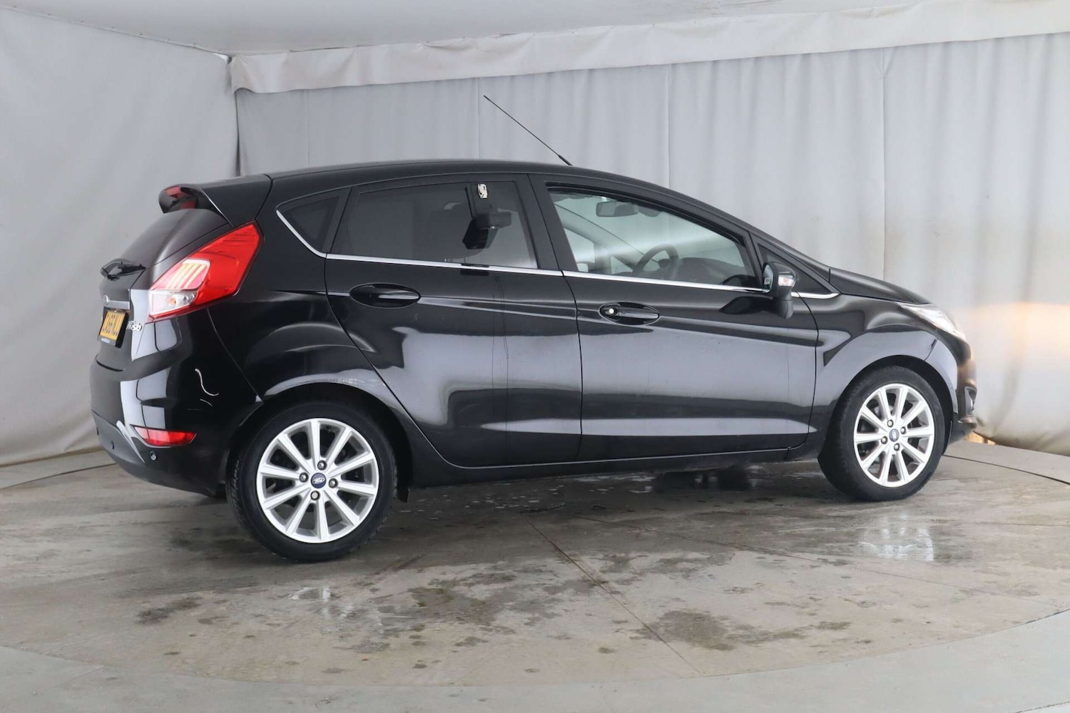 Used Ford Fiesta 2017 for sale - 77575822: Photo 8