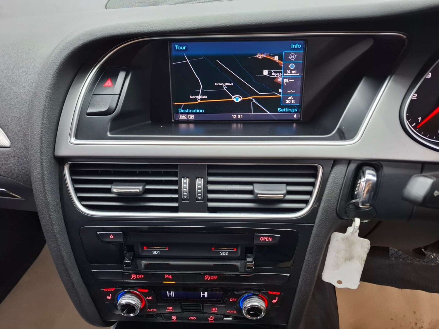 Used Audi A4 2014 for sale - 76921348: Photo 24