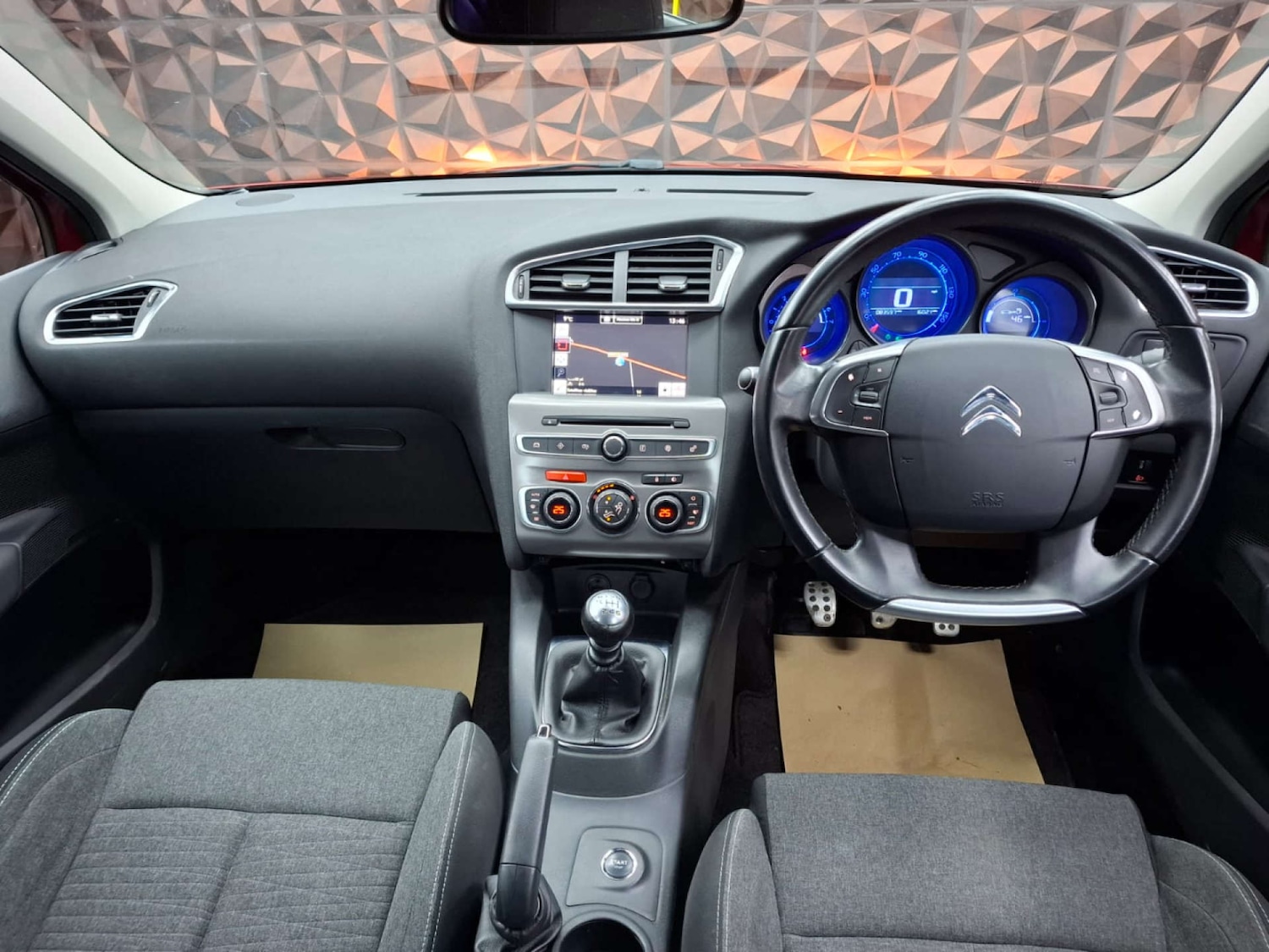 Used Citroen C4 2016 for sale - 77151264: Photo 22