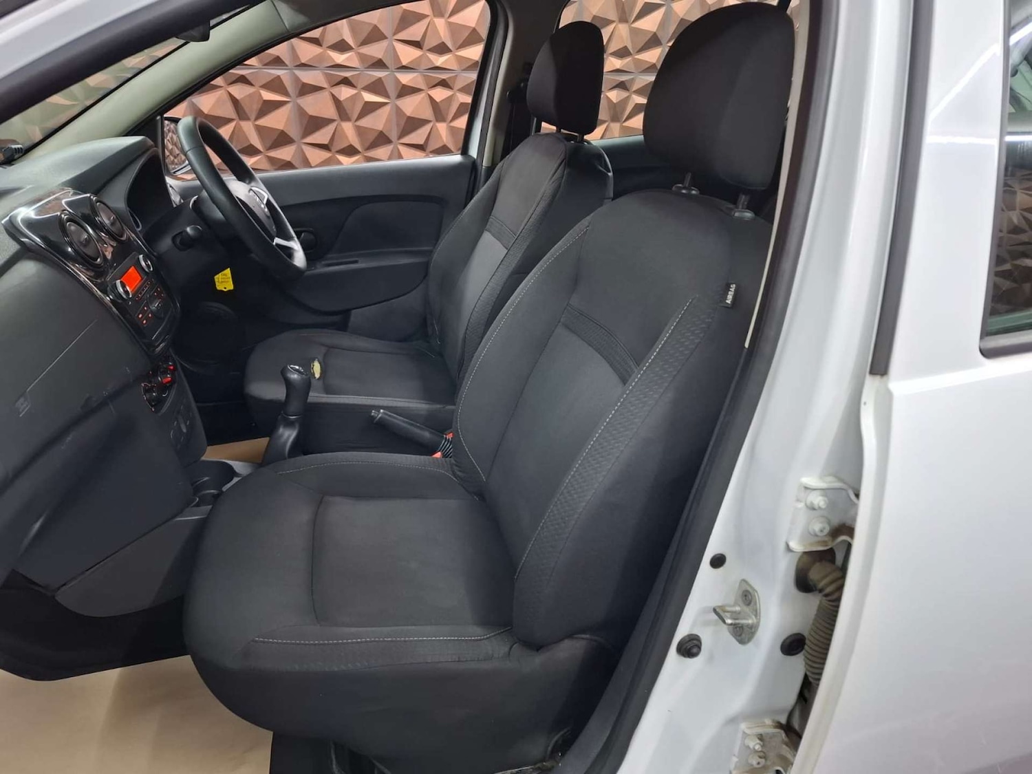 Used Dacia Sandero 2019 for sale - 77151226: Photo 12