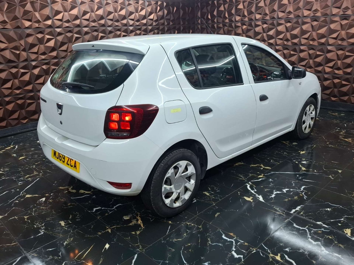 Used Dacia Sandero 2019 for sale - 77151226: Photo 20