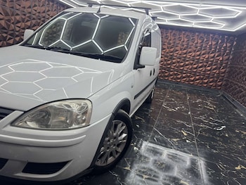 Used Vauxhall Combo 2011 for sale - 78510968: Photo