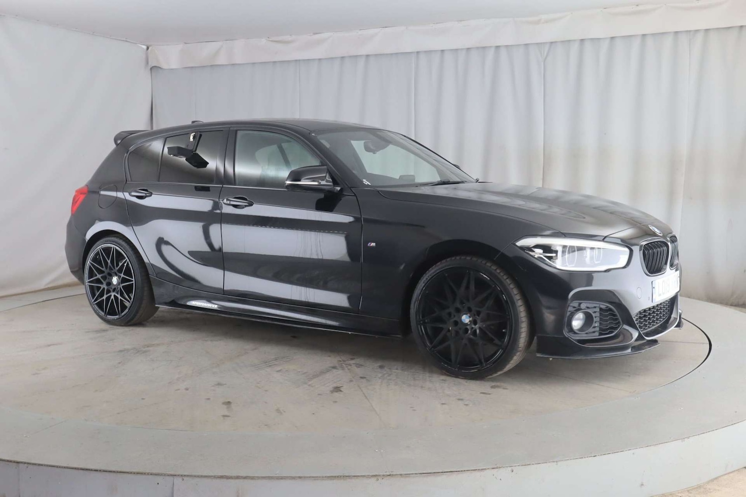 Used BMW 1 Series 2019 for sale - 76921316: Photo 1