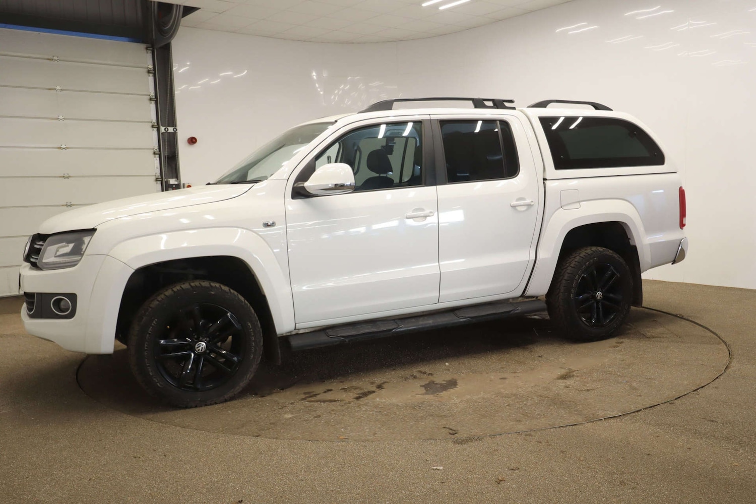 Used Volkswagen Amarok 2015 for sale - 77837295: Photo 3