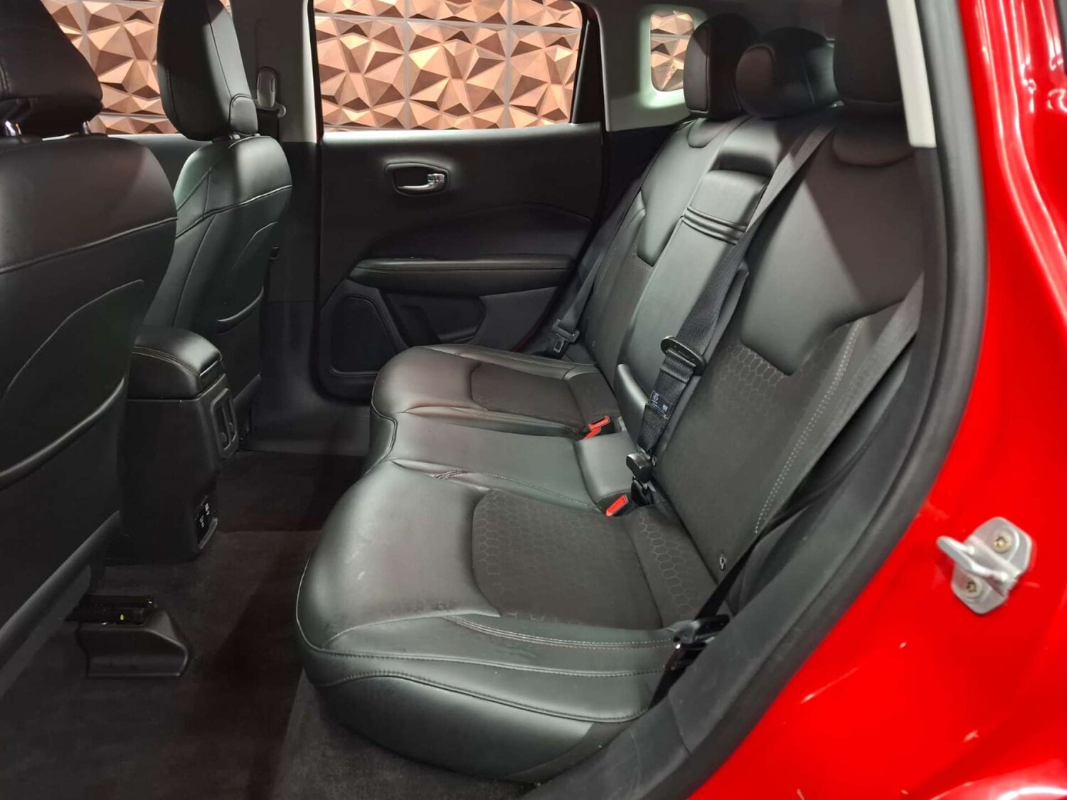 Used Jeep Compass 2018 for sale - 76921360: Photo 16