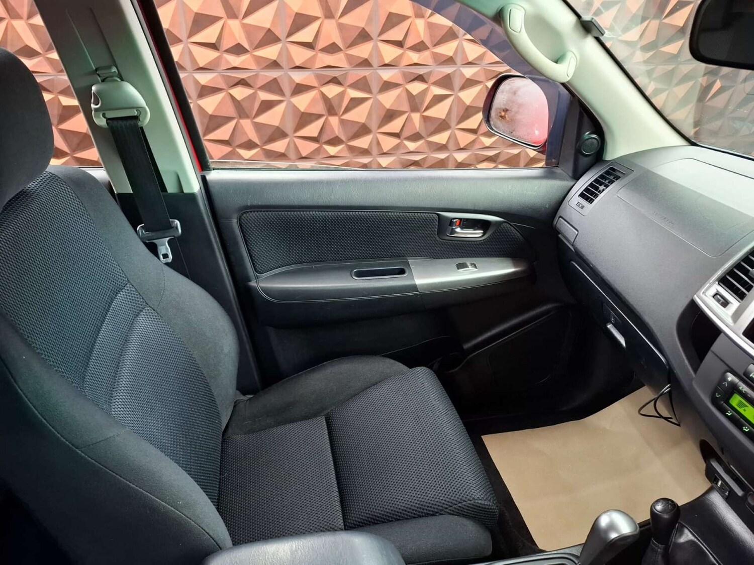 Used Toyota Hilux 2015 for sale - 76921401: Photo 11