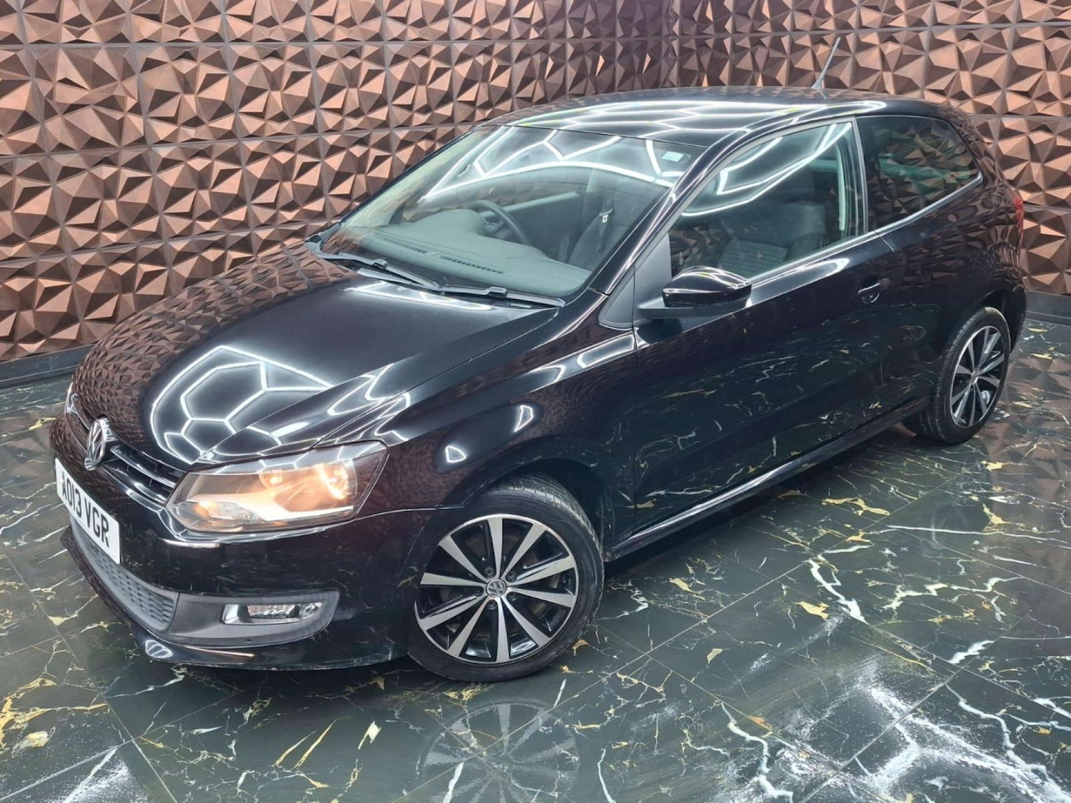 Used Volkswagen Polo 2013 for sale - 76921312: Photo 16