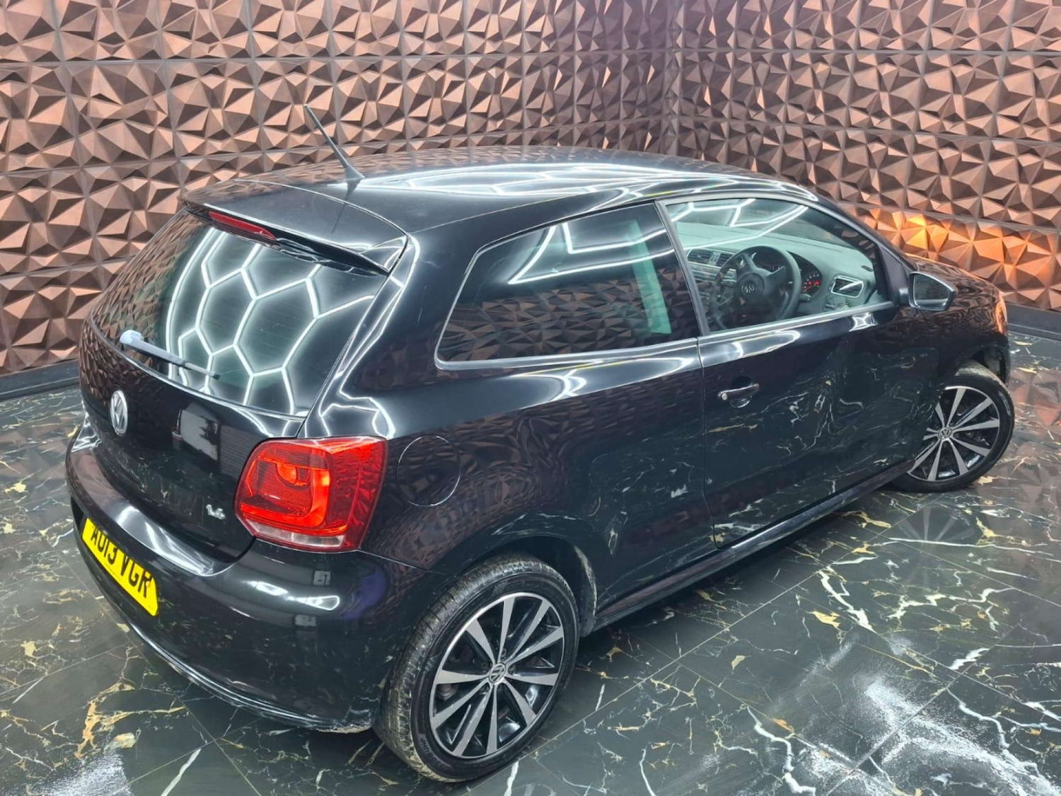 Used Volkswagen Polo 2013 for sale - 76921312: Photo 22