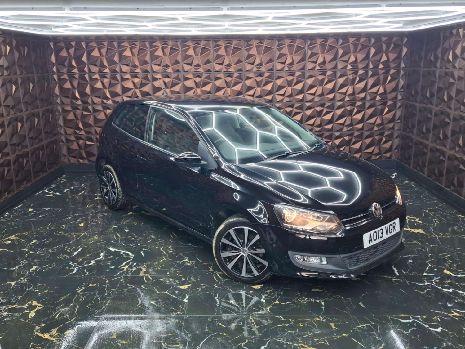 Used Volkswagen Polo 2013 for sale - 76921312: Photo 23