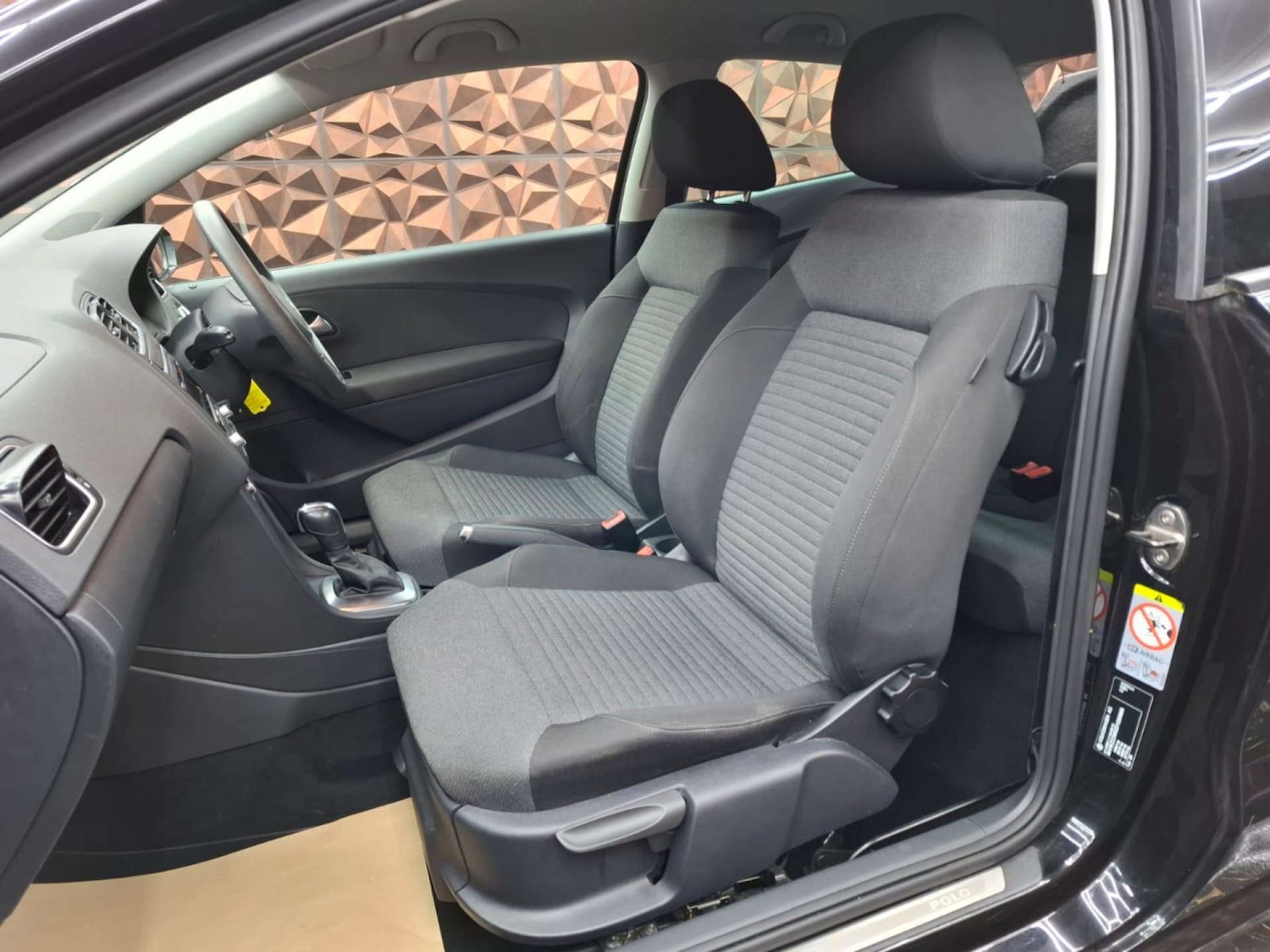 Used Volkswagen Polo 2013 for sale - 76921312: Photo 30