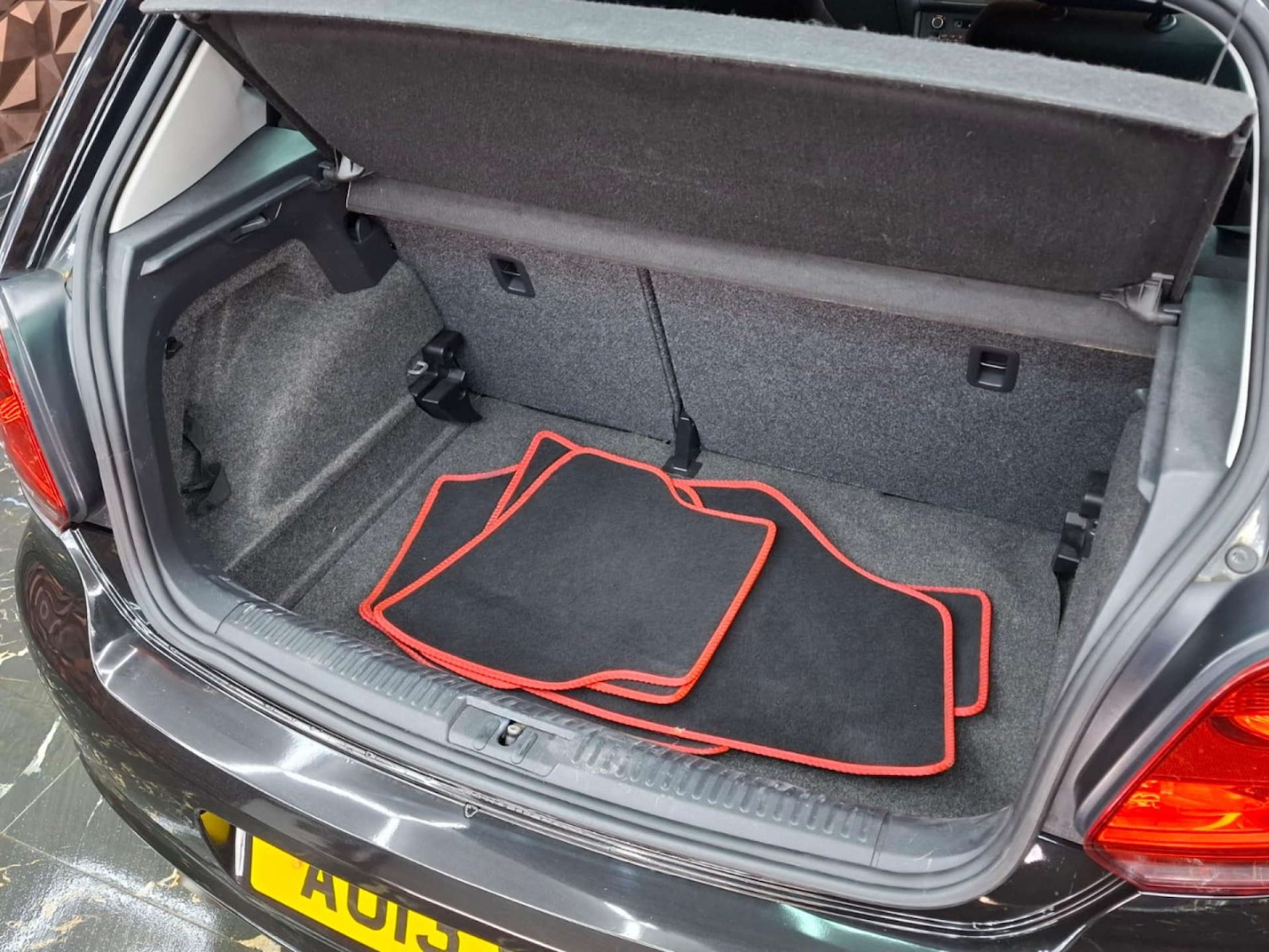 Used Volkswagen Polo 2013 for sale - 76921312: Photo 33