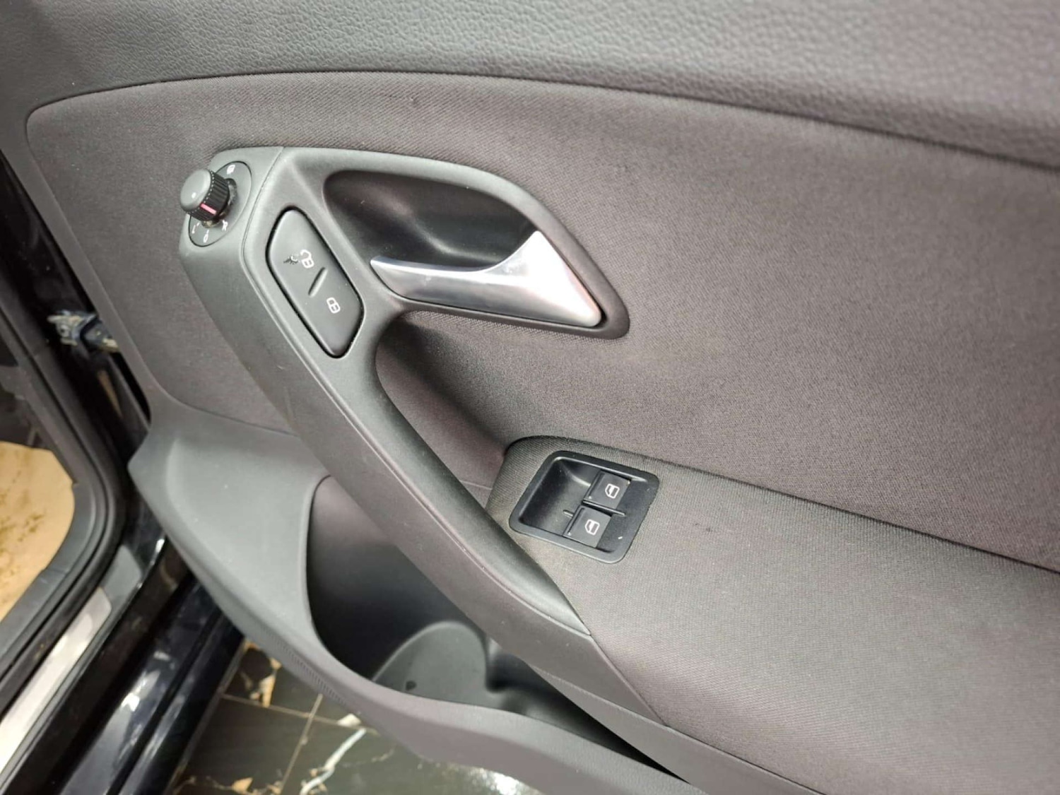 Used Volkswagen Polo 2013 for sale - 76921312: Photo 34