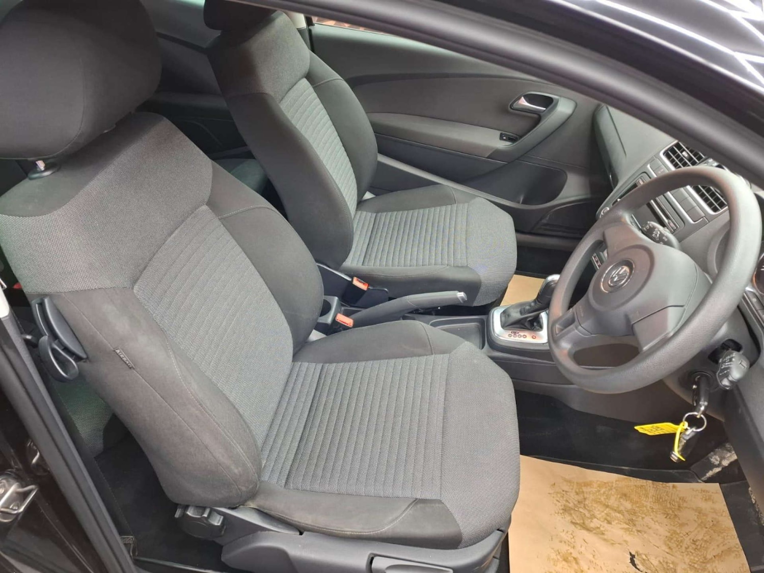 Used Volkswagen Polo 2013 for sale - 76921312: Photo 35