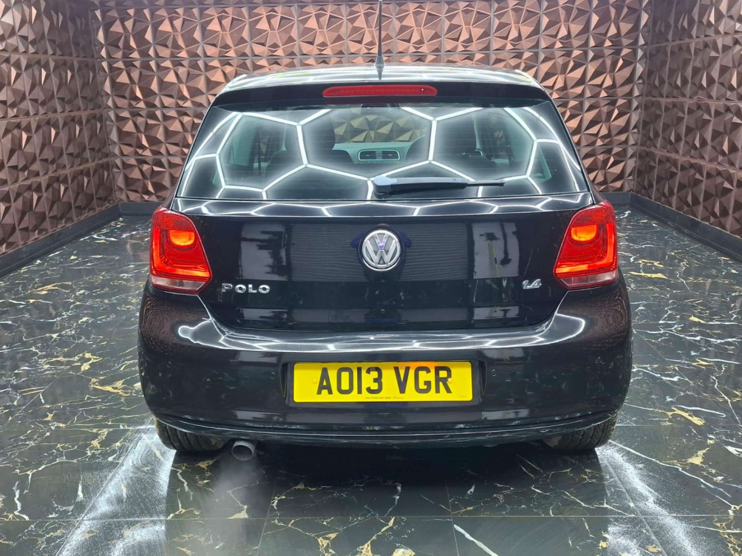 Used Volkswagen Polo 2013 for sale - 76921312: Photo 4