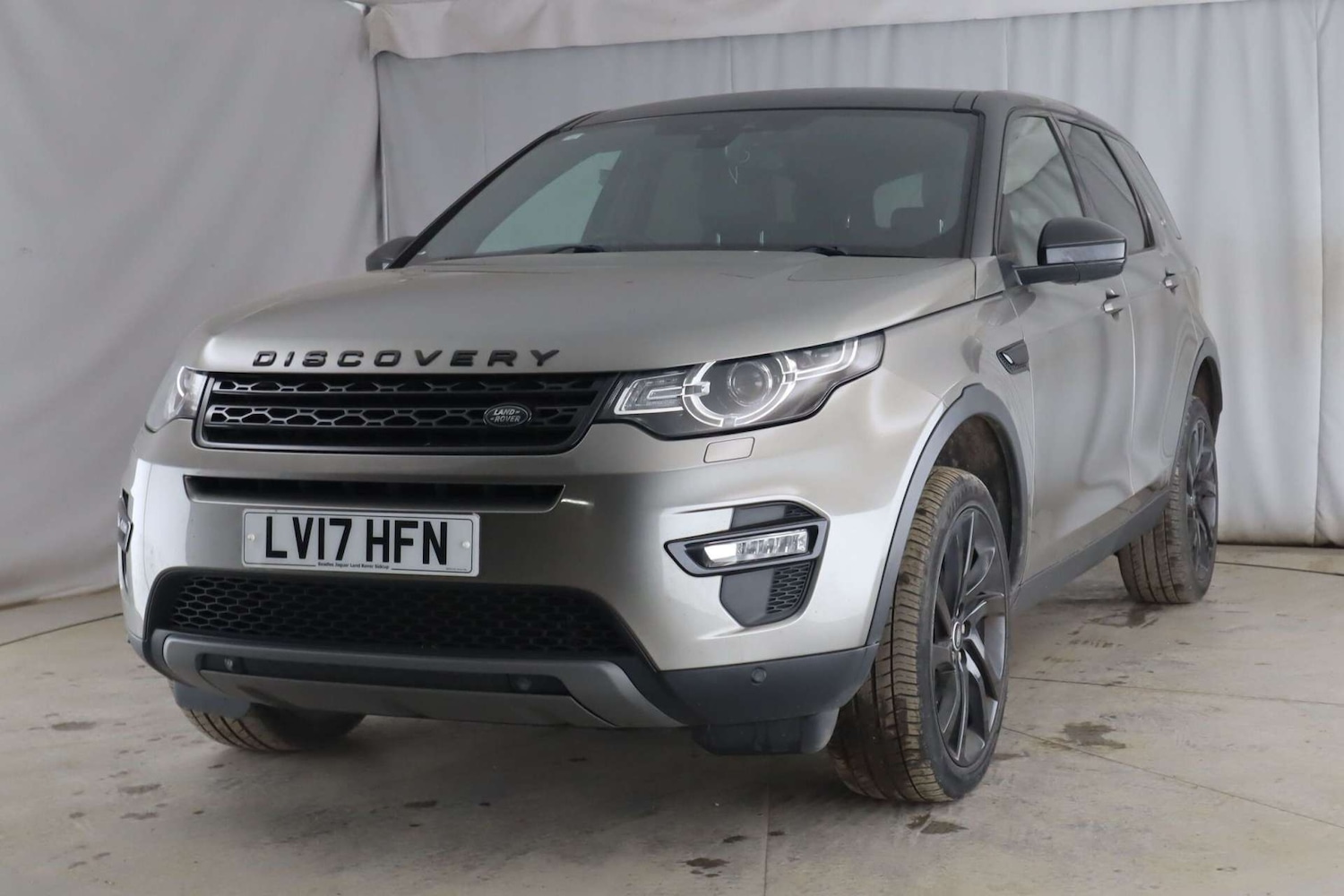 Used Land Rover Discovery Sport 2017 for sale - 77809758: Photo 2