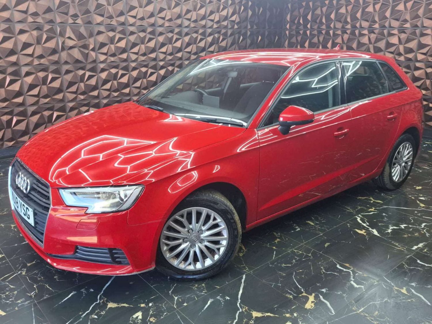 Used Audi A1 2016 for sale - 76921335: Photo 13