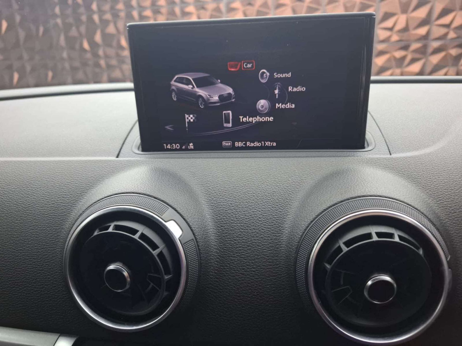 Used Audi A1 2016 for sale - 76921335: Photo 27