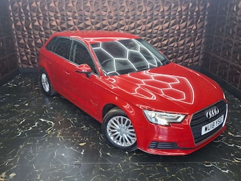 Used Audi A1 2016 for sale - 76921335: Photo