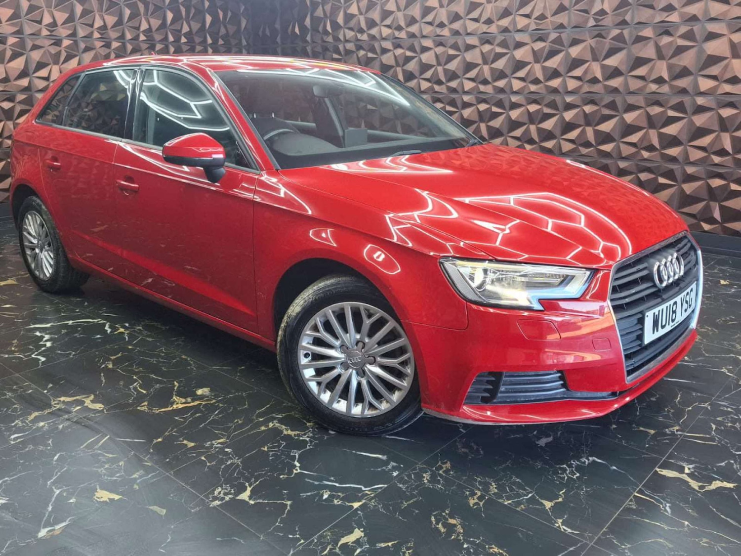 Used Audi A1 2016 for sale - 76921335: Photo 8