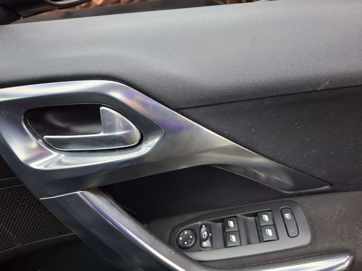 Used Peugeot 2008 2016 for sale - 76921374: Photo 35