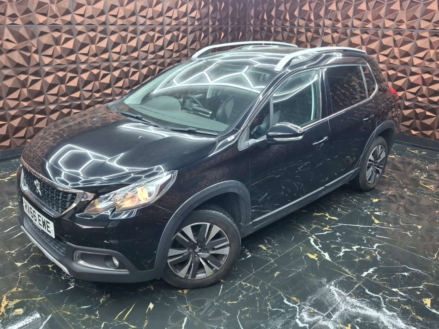 Used Peugeot 2008 2016 for sale - 76921374: Photo 7