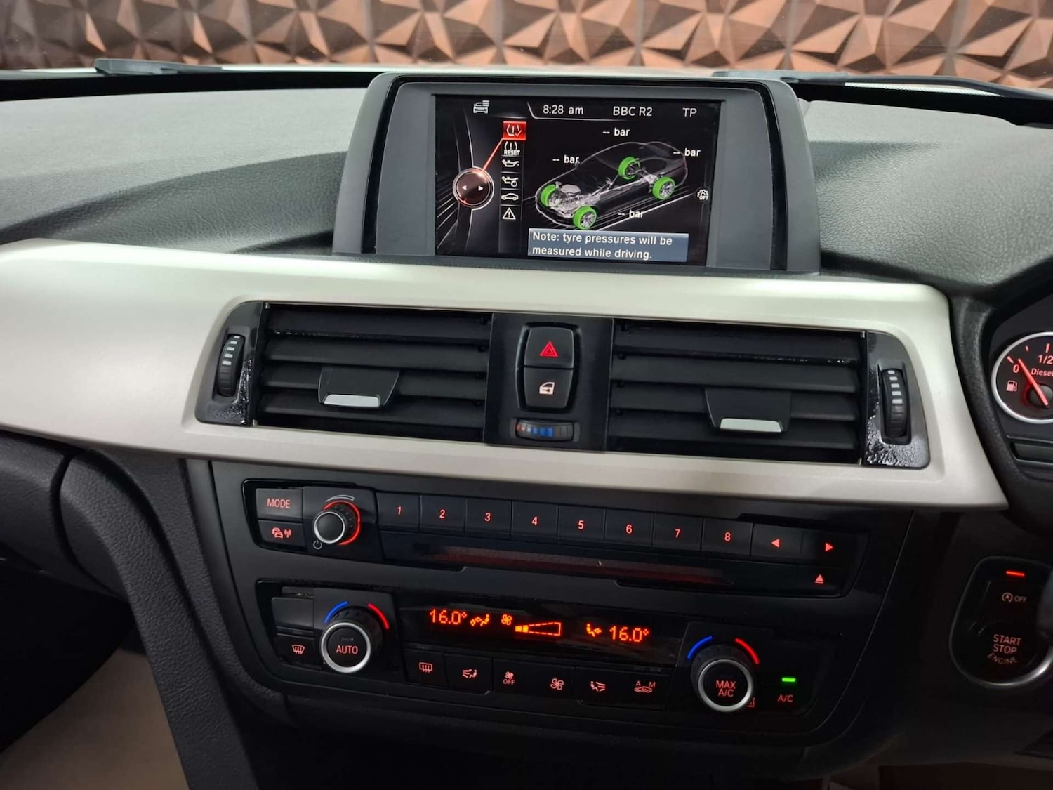 Used BMW 3 Series 2015 for sale - 76921404: Photo 23