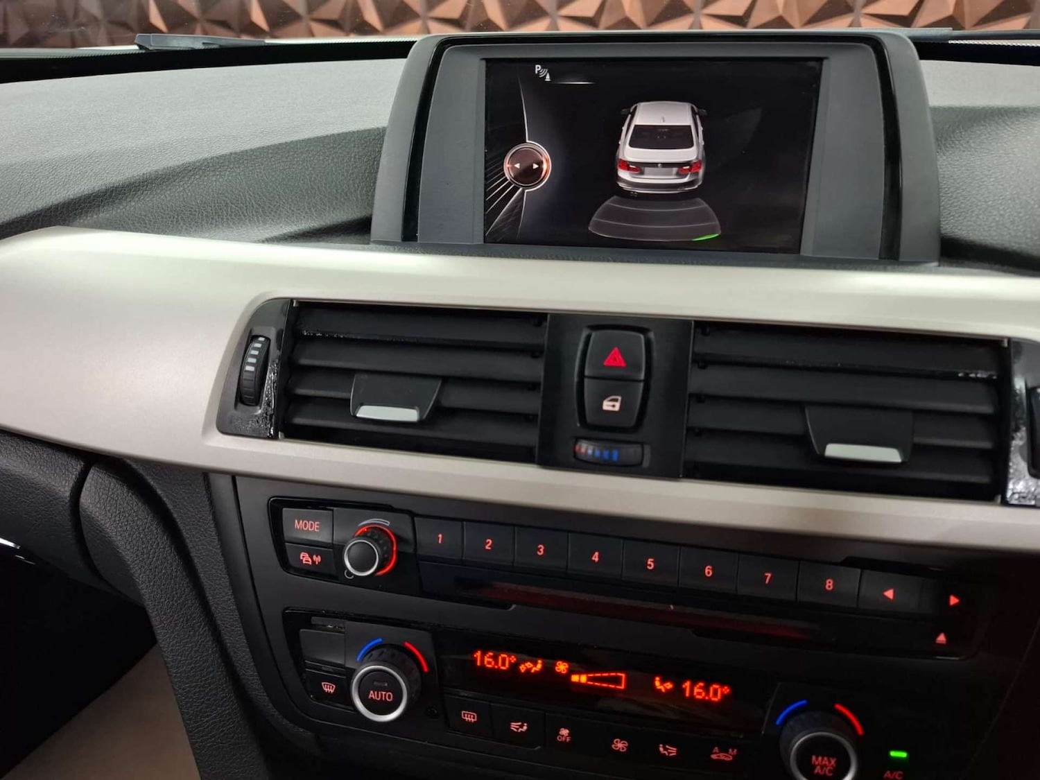 Used BMW 3 Series 2015 for sale - 76921404: Photo 24