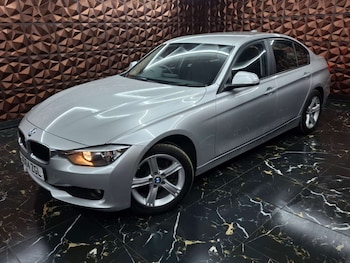 Used BMW 3 Series 2015 for sale - 76921404: Photo